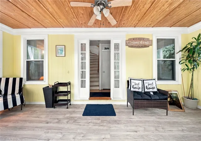 Photo 3 of Single family home for sale at 9 Pond Ave, Lincoln, RI 02865 | MLS# 1424212 | Listing updated on 2026-10-16