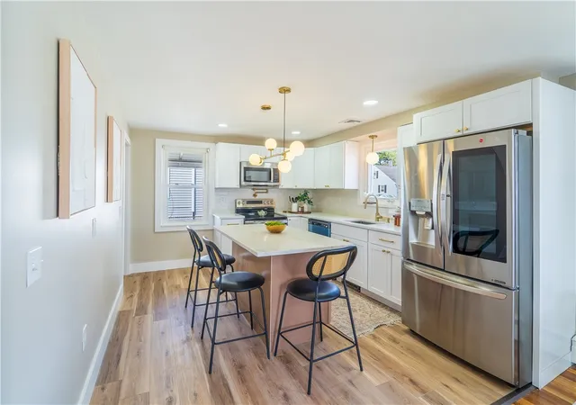 Single family home for sale at 315 Rhode Is Ave, Pawtucket, RI 02860 | MLS# 1424186