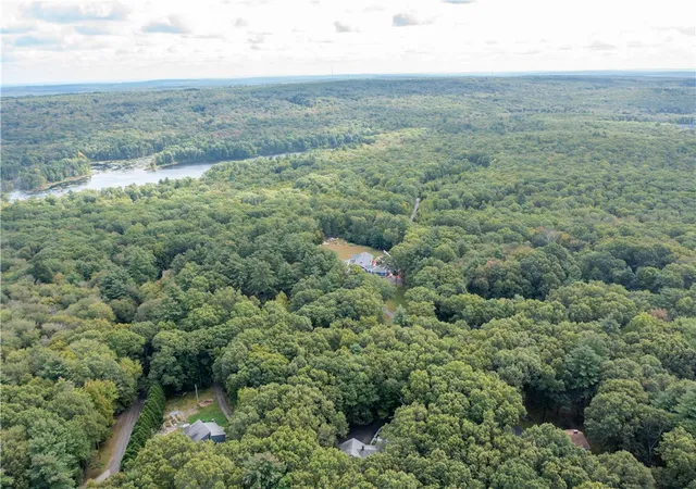 Photo 4 of Single family home for sale at 165 Stone Dam Rd, North Scituate, RI 02857 | MLS# 1424306 | Listing updated on 2026-10-13
