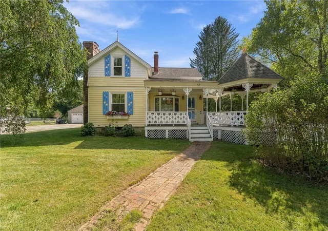 Photo 1 of Single family home for sale at 413 Harkney Hl Rd, Coventry, RI 02816 | MLS# 1424238 | Listing updated on 2026-10-16