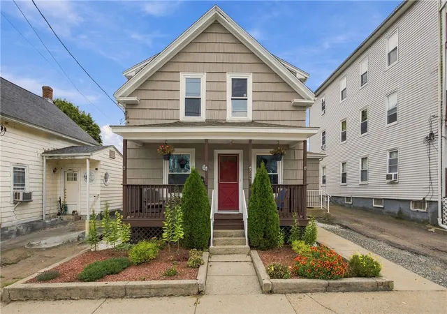 Photo 1 of Single family home for sale at 297 Burnside Ave, Woonsocket, RI 02895 | MLS# 1424405 | Listing updated on 2026-10-20