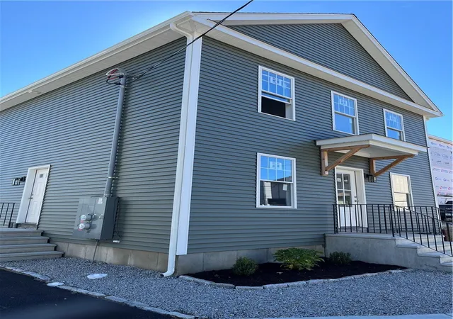 Photo 3 of Multi family home for sale at 88 Coggeshall St, Providence, RI 02908 | MLS# 1423911 | Listing updated on 2026-10-21