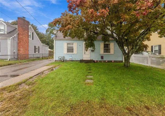 Photo 1 of Sale Pending at 12 Deacon Ave, Warwick, RI 02886 | MLS# 1424557 | Listing updated on 2026-10-12