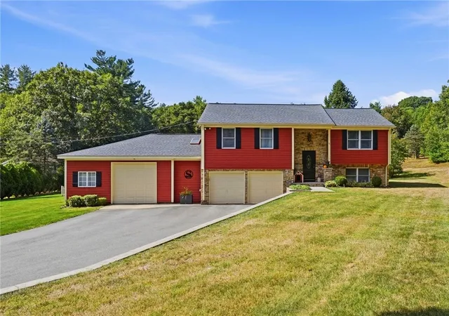 Photo 1 of Sale Pending at 21 Wysteria Ln, Cumberland, RI 02864 | MLS# 1424525 | Listing updated on 2026-10-27