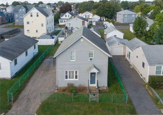 Photo 2 of Single family home for sale at 28 Gardner St, Pawtucket, RI 02861 | MLS# 1424649 | Listing updated on 2026-10-12