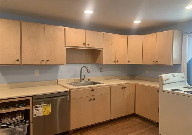 Photo 3 of Single family home for sale at 1176 Mendon Rd, Woonsocket, RI 02895 | MLS# 1424641 | Listing updated on 2026-10-12