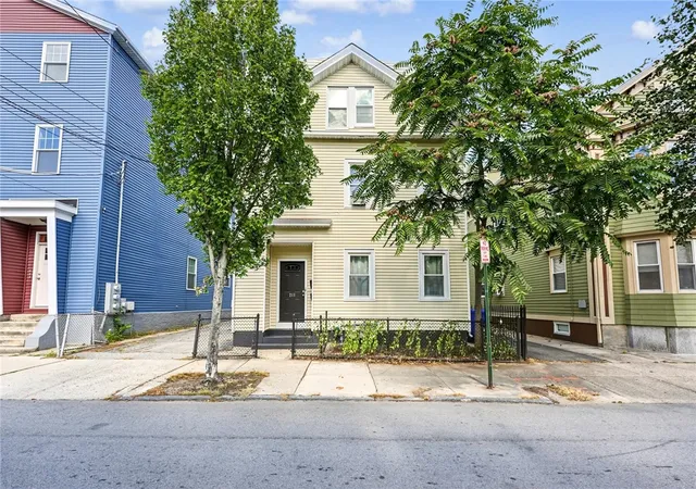 Photo 1 of Multi family home for sale at 211 Carpenter St, Providence, RI 02903 | MLS# 1424418 | Listing updated on 2026-10-20