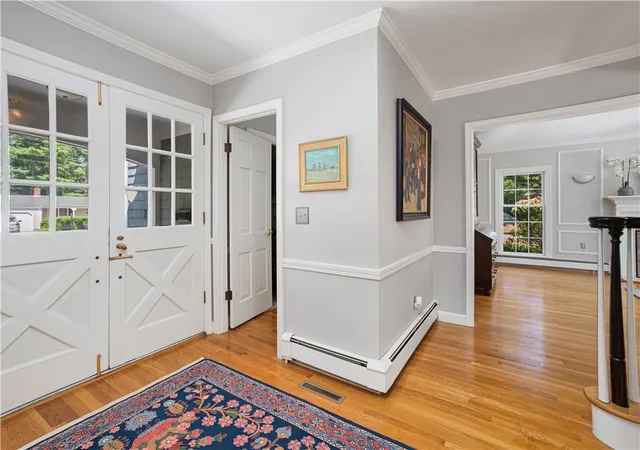 Photo 3 of Single family home for sale at 1 Pierce Ct, Barrington, RI 02806 | MLS# 1424756 | Listing updated on 2026-10-19