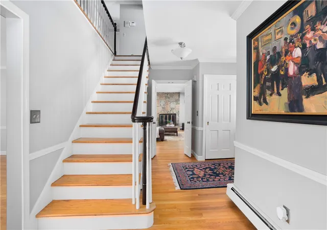 Photo 4 of Single family home for sale at 1 Pierce Ct, Barrington, RI 02806 | MLS# 1424756 | Listing updated on 2026-10-19