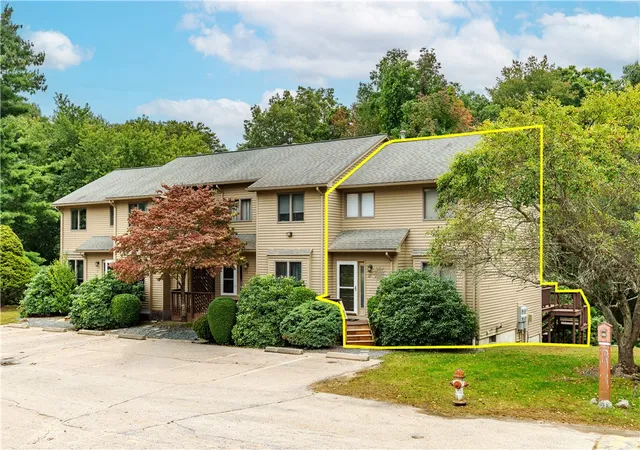 Photo 2 of Condo for sale at 75 Glen Dr #1D, West Warwick, RI 02893 | MLS# 1424688 | Listing updated on 2026-10-28