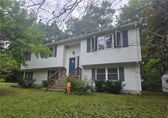 Photo 1 of Sale Pending at 399 Farnum Pike, Smithfield, RI 02917 | MLS# 1424860 | Listing updated on 2026-10-13