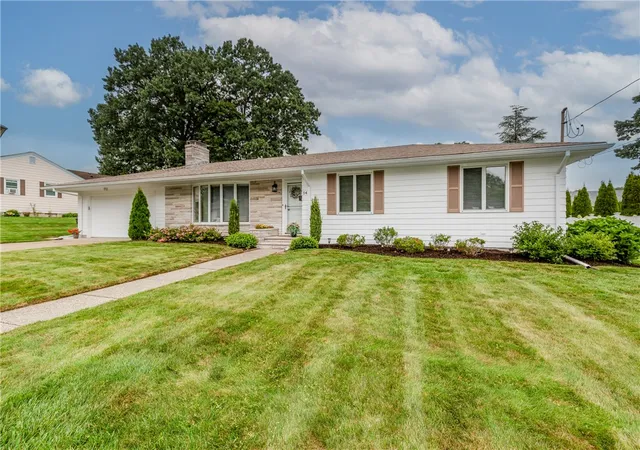 Photo 1 of Single family home for sale at 14 Brookfarm Rd, Providence, RI 02904 | MLS# 1424821 | Listing updated on 2026-10-28