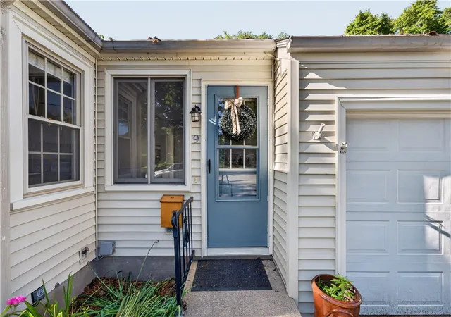 Photo 3 of Single family home for sale at 9 Milton Rd, Barrington, RI 02806 | MLS# 1424881 | Listing updated on 2026-10-20