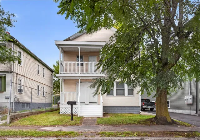 Photo 3 of Multi family home for sale at 28 Pumgansett St, Providence, RI 02908 | MLS# 1424277 | Listing updated on 2026-10-13