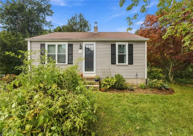 Photo 1 of Single family home for sale at 87 Potowomut Rd, East Greenwich, RI 02818 | MLS# 1424874 | Listing updated on 2026-10-21