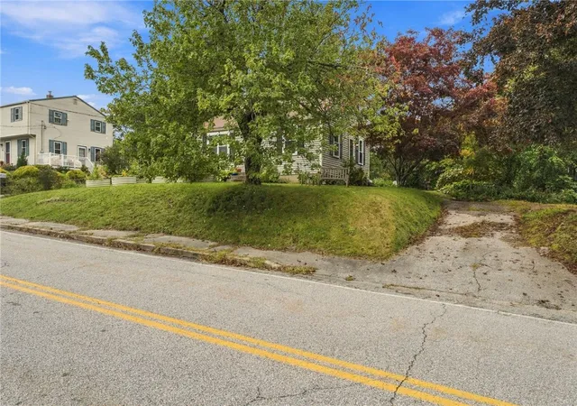 Photo 38 of Single family home for sale at 87 Potowomut Rd, East Greenwich, RI 02818 | MLS# 1424874 | Listing updated on 2026-10-21