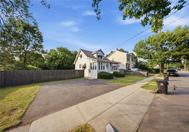 Photo 1 of Single family home for sale at 42 Riverview Ave, Pawtucket, RI 02860 | MLS# 1425042 | Listing updated on 2026-10-14