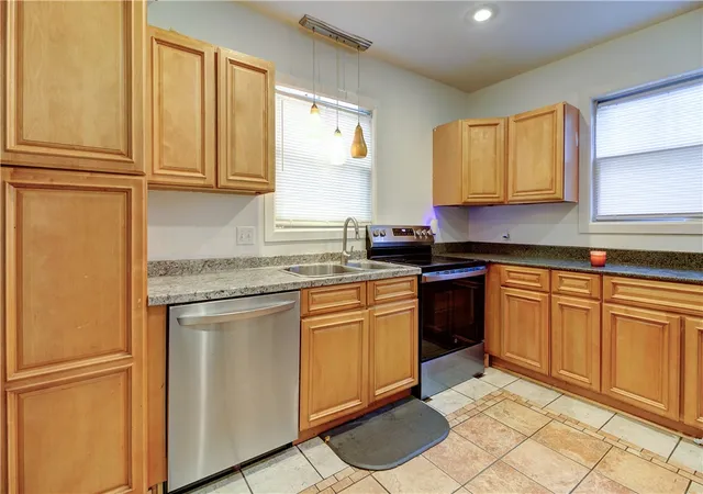 Photo 2 of Multi family home for sale at 165 Briggs St, Providence, RI 02905 | MLS# 1425044 | Listing updated on 2026-10-19