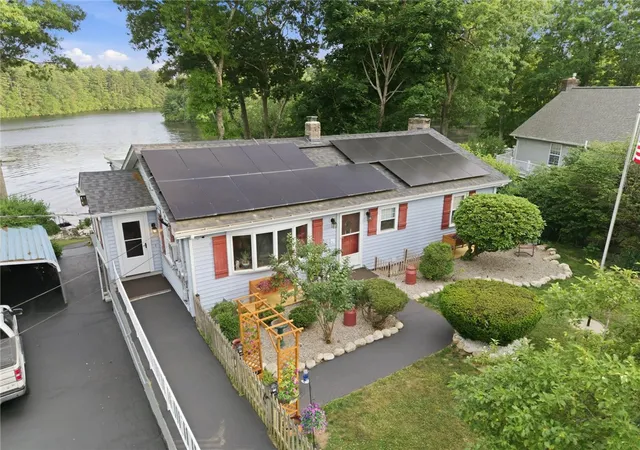 Photo 2 of Single family home for sale at 55 Slater Dr, Harrisville, RI 02830 | MLS# 1425183 | Listing updated on 2026-10-16