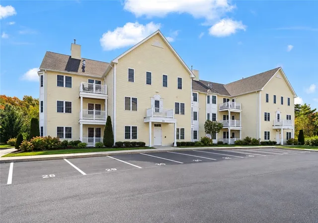 Condo for sale at 20 Saw Ml Dr #201, North Kingstown, RI 02852 | MLS# 1424533