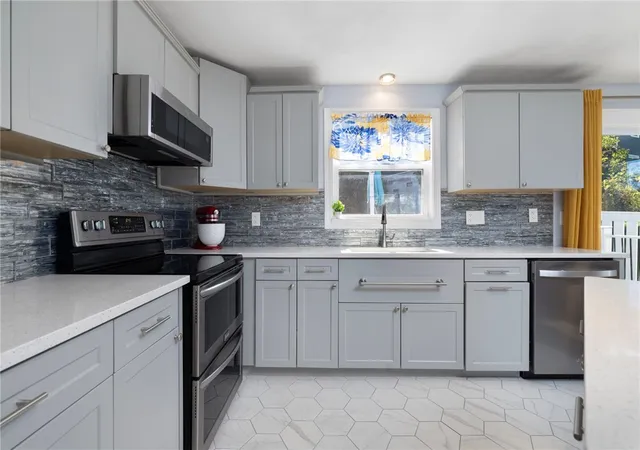 Photo 3 of Sale Pending at 16 Aurelia Dr, Providence, RI 02909 | MLS# 1424755 | Listing updated on 2026-10-19