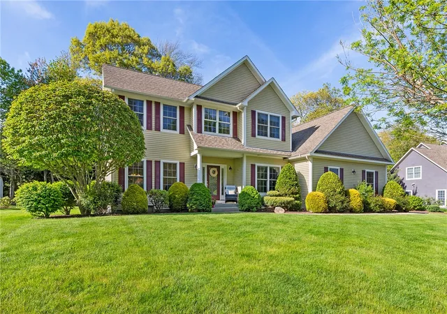 Photo 1 of Single family home for sale at 128 Windmill Dr, Wakefield, RI 02879 | MLS# 1425182 | Listing updated on 2026-10-17