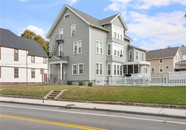 Photo 1 of Sale Pending at 471 Broad St, Cumberland, RI 02864 | MLS# 1425268 | Listing updated on 2026-10-15