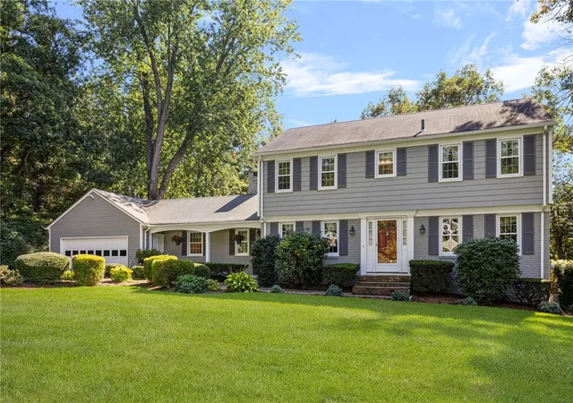 Photo 1 of Single family home for sale at 90 Jefferson Dr, East Greenwich, RI 02818 | MLS# 1425256 | Listing updated on 2026-10-16