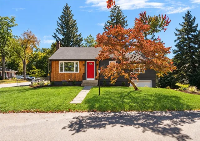 Photo 1 of Sale Pending at 330 Manolla Ave, Warwick, RI 02888 | MLS# 1424724 | Listing updated on 2026-10-13