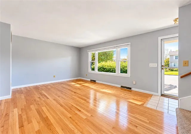 Photo 3 of Sale Pending at 10 Bateman Ave #C3, Cranston, RI 02920 | MLS# 1425390 | Listing updated on 2026-10-18