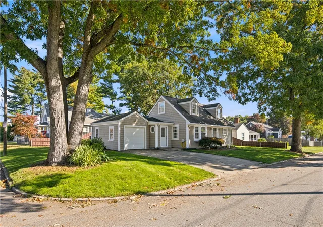 Single family home for sale at 100 Eaton St, Pawtucket, RI 02861 | MLS# 1425210