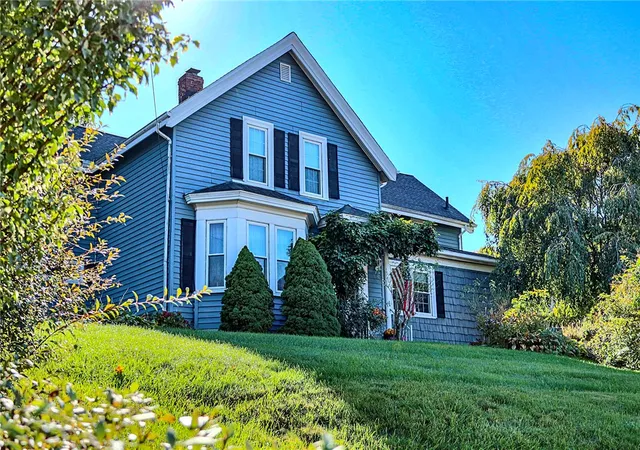 Photo 2 of Single family home for sale at 1502 Mendon Rd, Woonsocket, RI 02895 | MLS# 1425513 | Listing updated on 2026-10-19