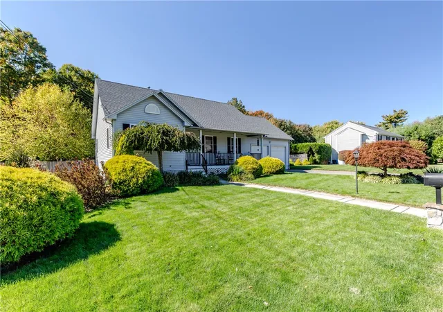 Photo 2 of Single family home for sale at 15 Primrose Dr, Cranston, RI 02921 | MLS# 1425476 | Listing updated on 2026-10-18