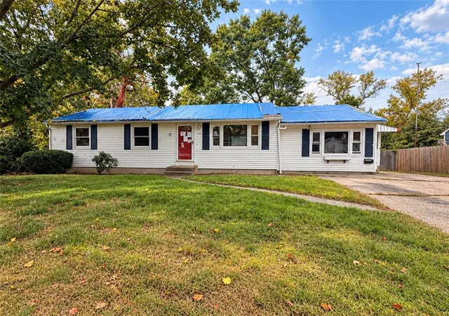 Photo 1 of Sale Pending at 89 Cushing Rd, Warwick, RI 02888 | MLS# 1425403 | Listing updated on 2026-10-13
