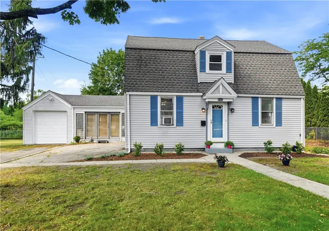 Photo 1 of Single family home for sale at 512 Woonasquatucket Ave, North Providence, RI 02911 | MLS# 1425517 | Listing updated on 2026-10-21