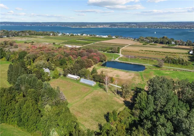 Photo 1 of Land for sale at 184 Glen Rd, Portsmouth, RI 02871 | MLS# 1425795 | Listing updated on 2026-10-22