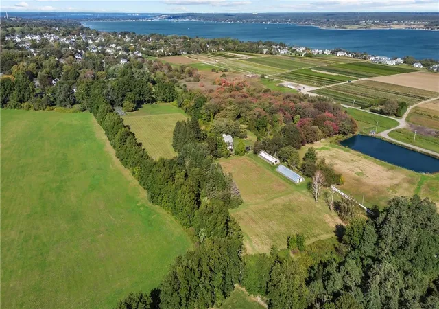 Photo 2 of Land for sale at 184 Glen Rd, Portsmouth, RI 02871 | MLS# 1425795 | Listing updated on 2026-10-22