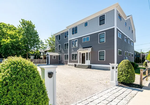 Photo 2 of Condo for sale at 20 E Bowery St #1A, Newport, RI 02840 | MLS# 1425943 | Listing updated on 2026-10-17
