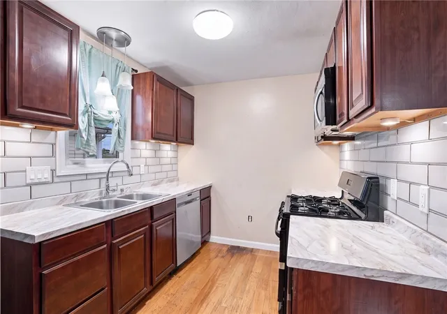 Photo 2 of Single family home for sale at 33 Huldah St, Providence, RI 02909 | MLS# 1426104 | Listing updated on 2026-10-22