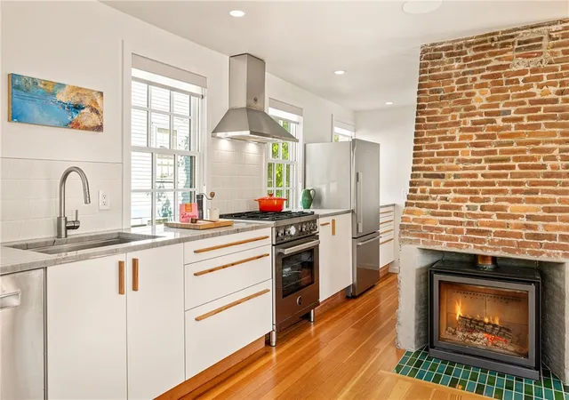Photo 4 of Single family home for sale at 4 Traverse St, Providence, RI 02906 | MLS# 1424891 | Listing updated on 2026-10-20