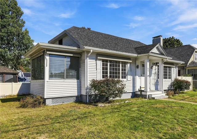 Photo 4 of Single family home for sale at 54 Holburn Ave, Cranston, RI 02910 | MLS# 1426184 | Listing updated on 2026-10-21