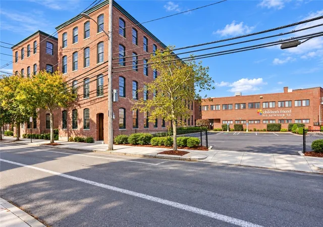 Condo for sale at 407 Pine St #105, Providence, RI 02903 | MLS# 1426274