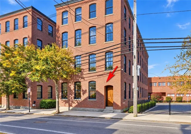 Photo 2 of Condo for sale at 407 Pine St #105, Providence, RI 02903 | MLS# 1426274 | Listing updated on 2026-10-18