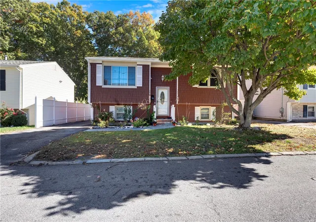 Photo 1 of Single family home for sale at 62 Legion Dr, Pawtucket, RI 02860 | MLS# 1425321 | Listing updated on 2026-10-21