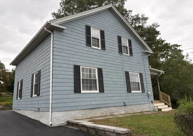 Photo 2 of Single family home for sale at 71 Aberdeen St, West Warwick, RI 02893 | MLS# 1426388 | Listing updated on 2026-10-22
