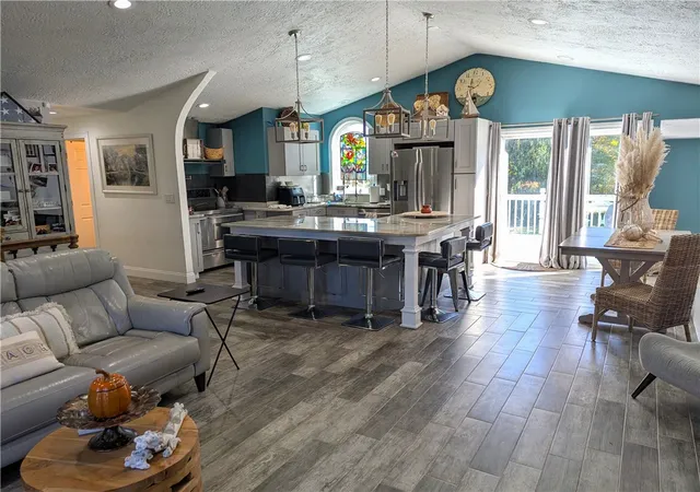 Photo 4 of Single family home for sale at 86 Ives Rd, Warwick, RI 02818 | MLS# 1426310 | Listing updated on 2026-10-20