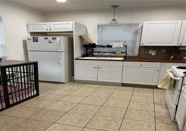 Photo 4 of Single family home for sale at 33 George St, North Providence, RI 02911 | MLS# 1426524 | Listing updated on 2026-10-21