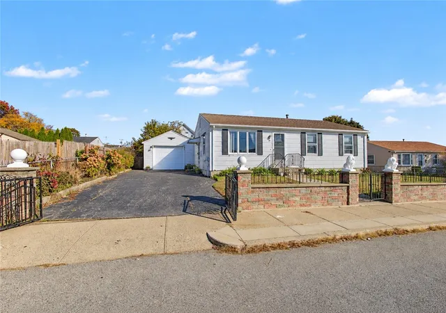 Photo 34 of Single family home for sale at 10 Winter St, Pawtucket, RI 02860 | MLS# 1425572 | Listing updated on 2026-10-21