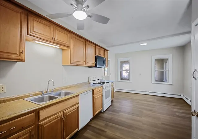 Photo 4 of Single family home for sale at 974 Manton Ave, Providence, RI 02909 | MLS# 1426504 | Listing updated on 2026-10-21