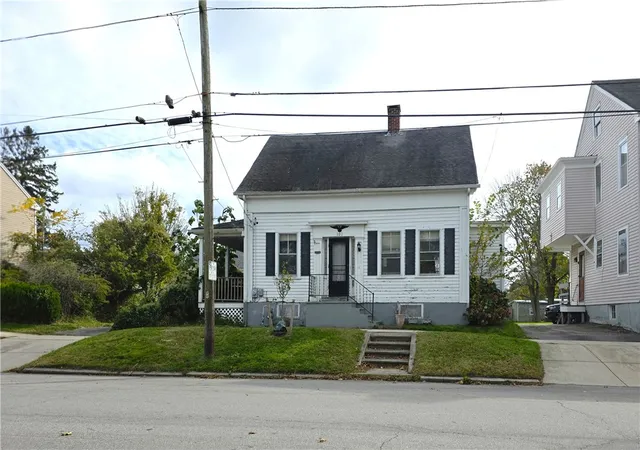 Single family home for sale at 102 Church St, Bristol, RI 02809 | MLS# 1426652